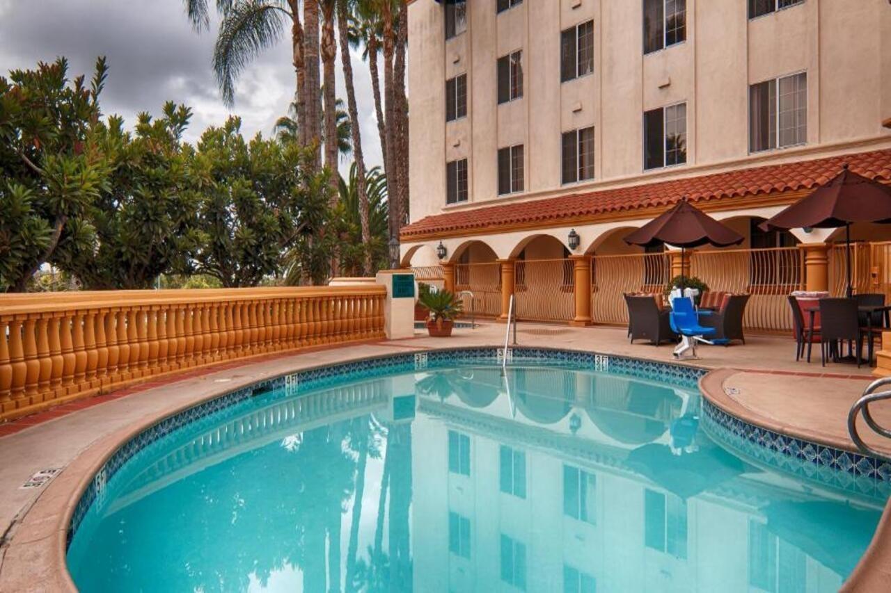 Express Inn Санта Ана Екстериор снимка